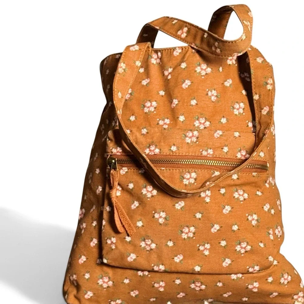 Art Class Target Brown Floral Tote Bag Shoulder Purse Zip Pocket Cottagecore